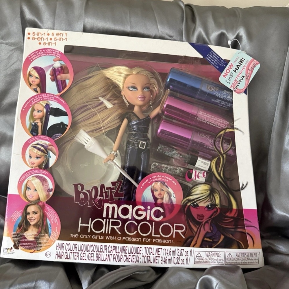 Bratz Magic Hair Color Doll - VINTAGE CLOE